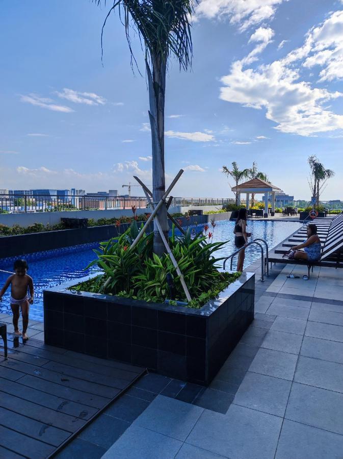 Schoenes Apartment Mit Pool-Nutzung Manila Luaran gambar
